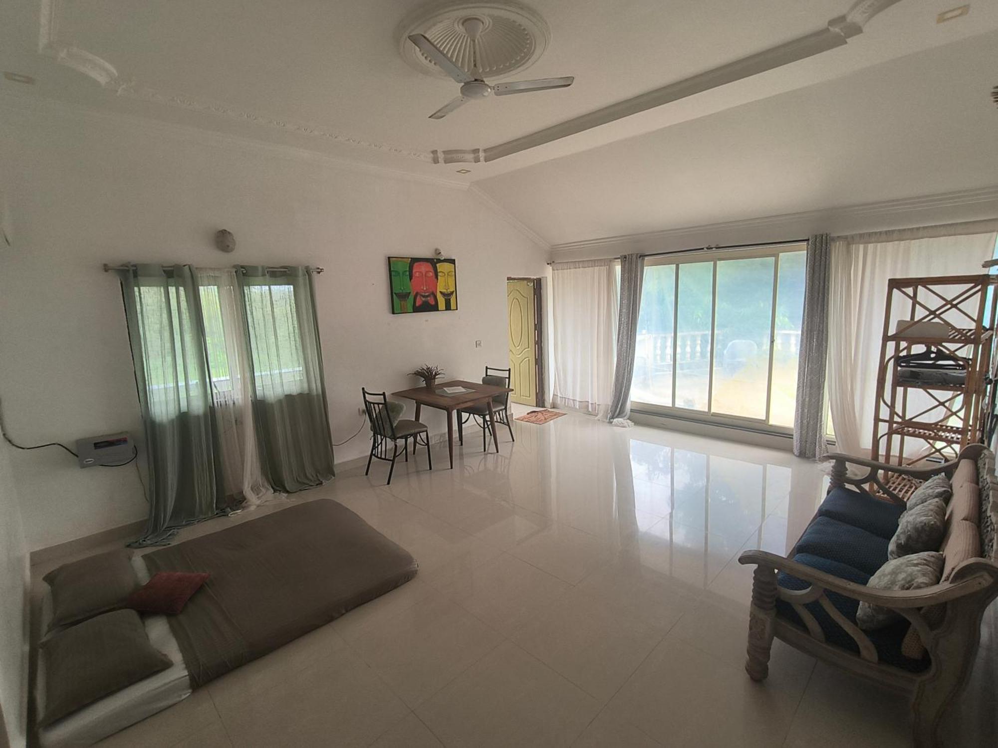 J-House, Spacious Apartments With Balconies, Thalassa 1Min Away Сиолим Номер фото